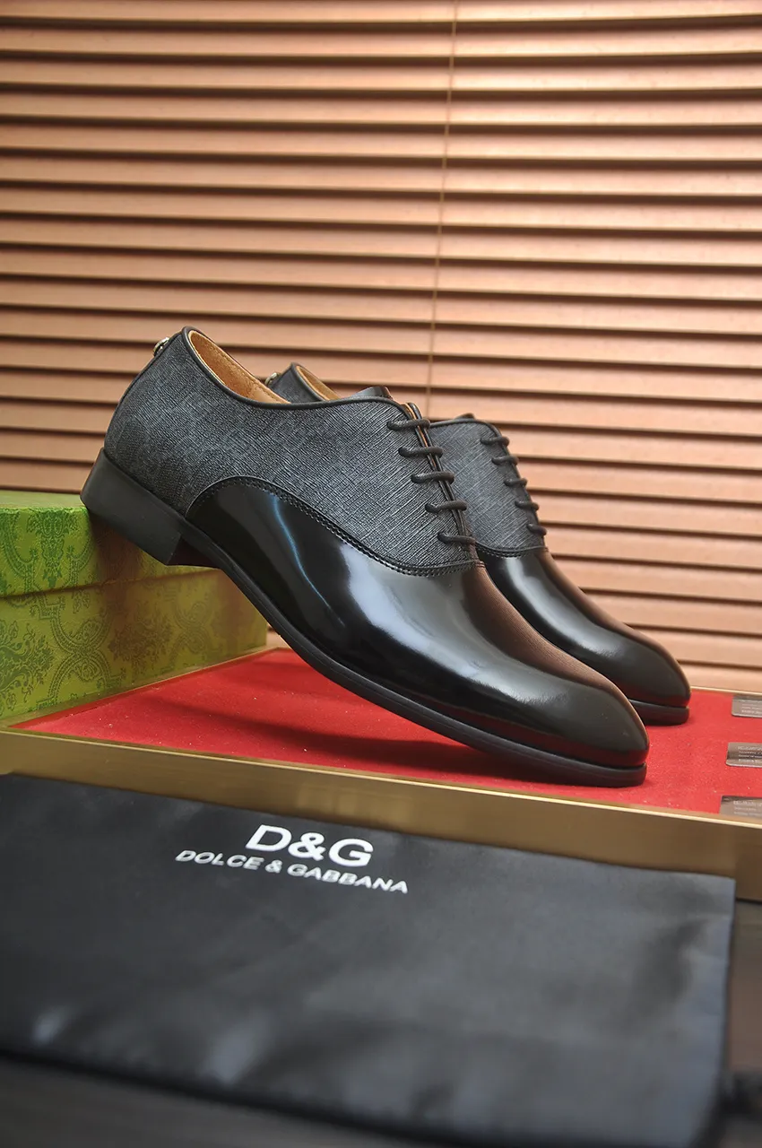 Men's shoes💰500💶Italy's top luxury men's shoe giant (GUCCI) (Gucci) (full cowhide lining) new arrival🍃Original European style🔰 Pleasant to the eye😍In order to make the shoes more durable and non-deformable🌀The production continues to follow traditional methods but there is still no lack of innovation💪Choose original sheepskin for the leather♻️ Smooth and natural And extra bright ⭐Made of imported cowhide, the first choice of rich people 38-45 (45 customized)